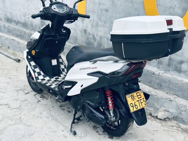 二手豪爵USR125 