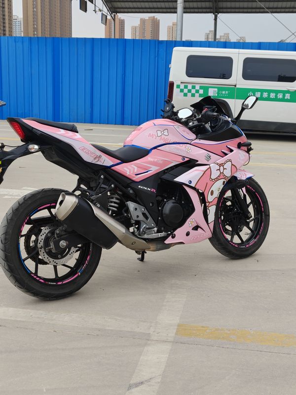 二手豪爵铃木GSX250R