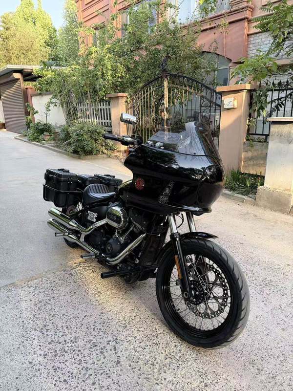 二手哈雷戴维森街霸 Street Bob
