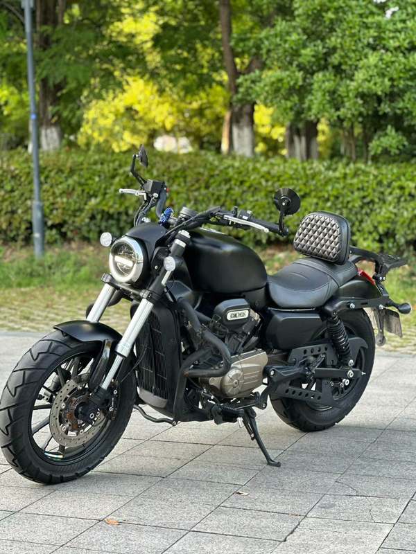 二手QJMOTOR闪300
