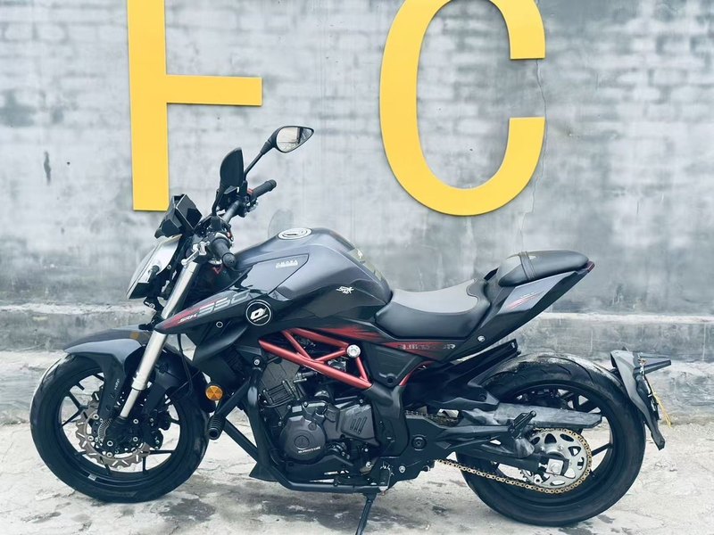 二手QJMOTOR追350