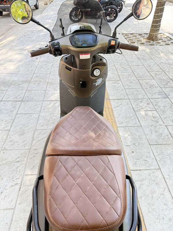 二手维多利亚Sixties 250Si