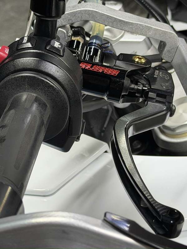 二手宝马S 1000 XR