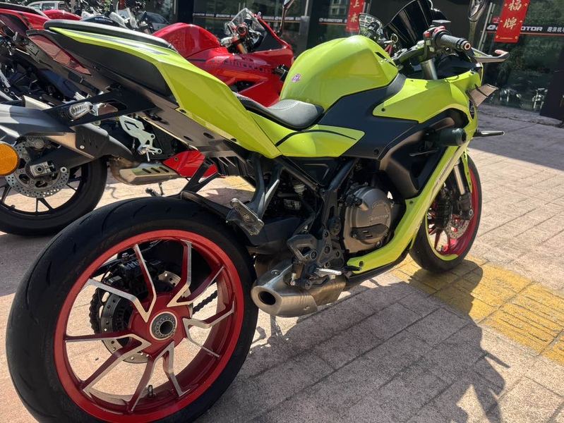 二手QJMOTOR赛400