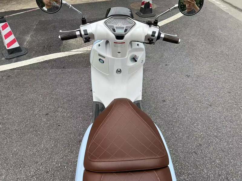 二手维多利亚Sixties 300i