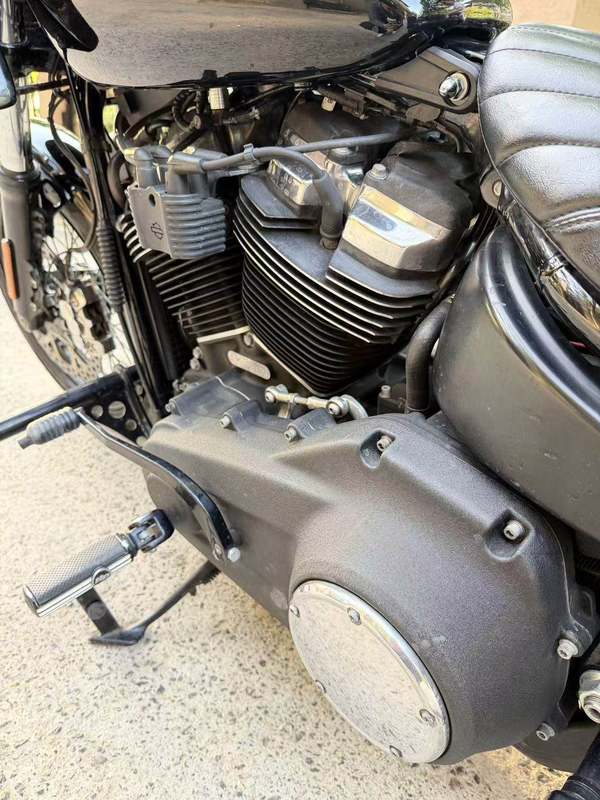 二手哈雷戴维森街霸 Street Bob