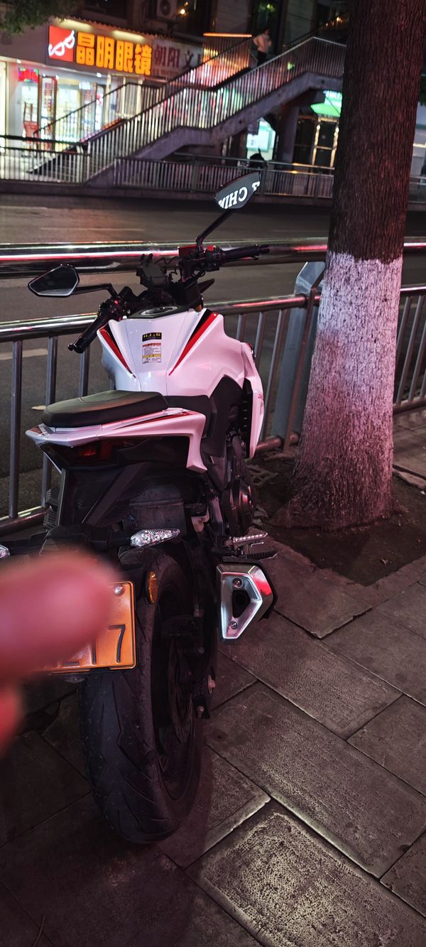 二手豪爵DR300