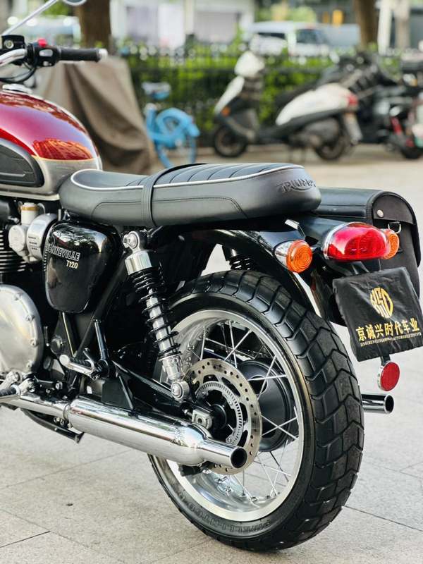 二手凯旋Bonneville T120