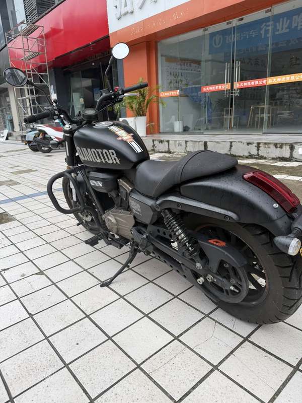 二手QJMOTOR闪300