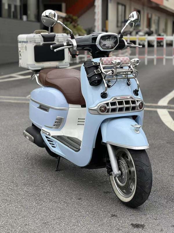 二手维多利亚Sixties 300i