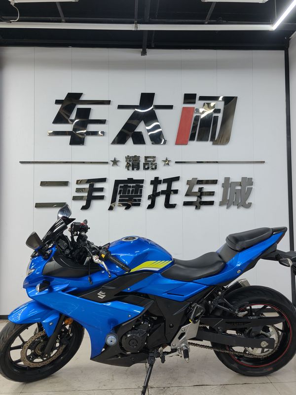 二手豪爵铃木GSX250R