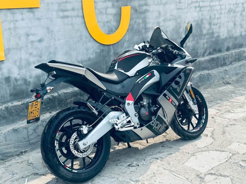 二手宗申阿普利亚GPR150R