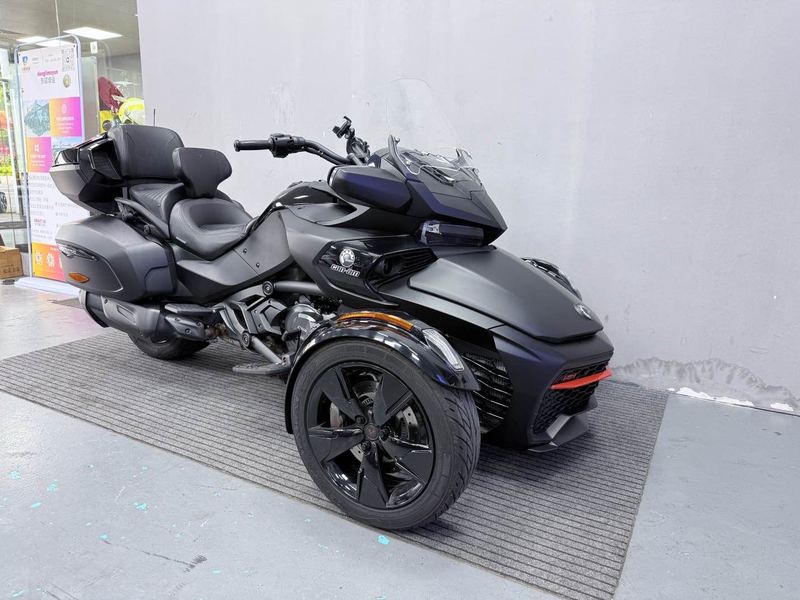 二手庞巴迪Spyder F3 