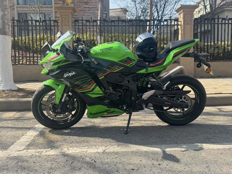 二手川崎ZX-4R