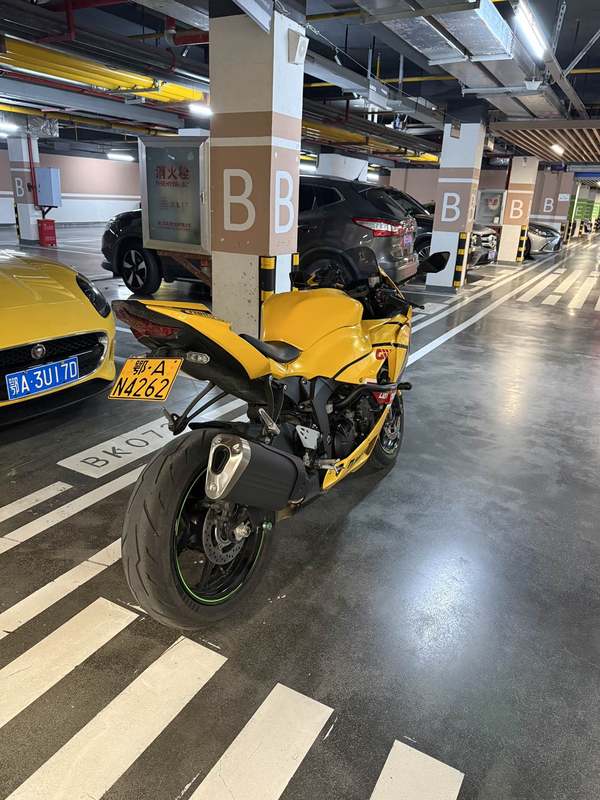 二手川崎Ninja ZX-6R 