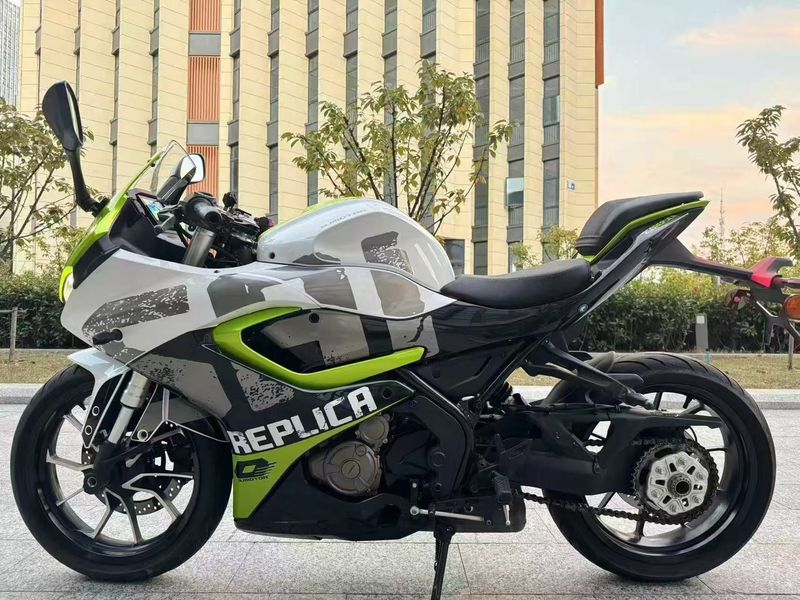 二手QJMOTOR赛250