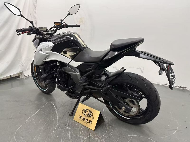 二手春风400NK