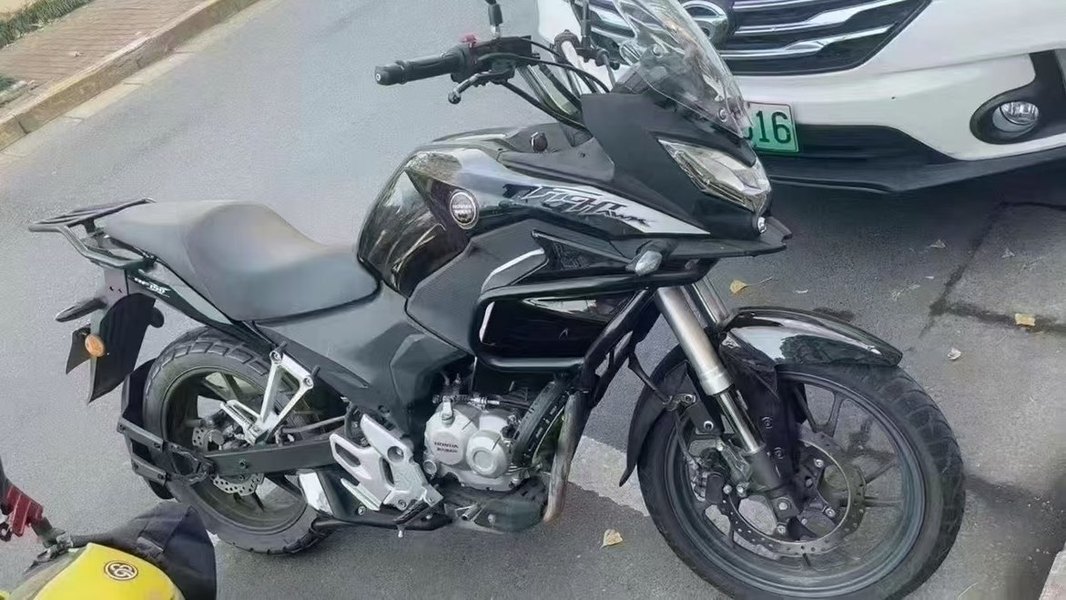 二手五羊本田猛鸷 CB190X