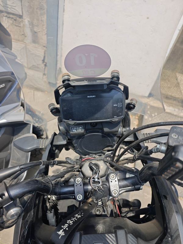 二手豪爵铃木DL250