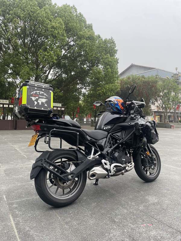 二手贝纳利金鹏 TRK502