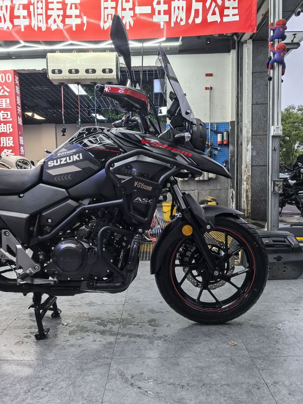 二手豪爵铃木DL250