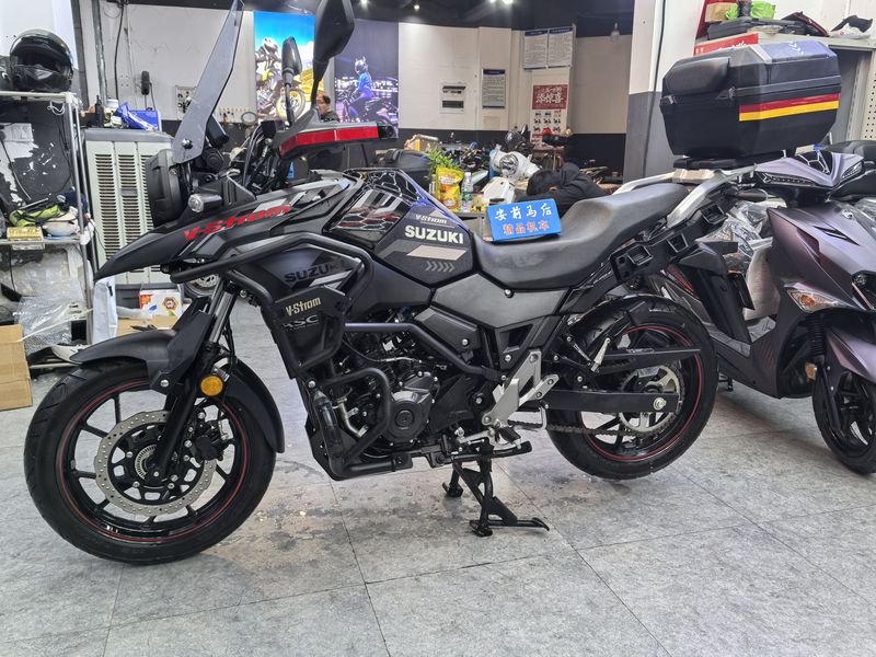 二手豪爵铃木DL250