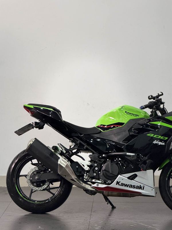 二手川崎Ninja 400
