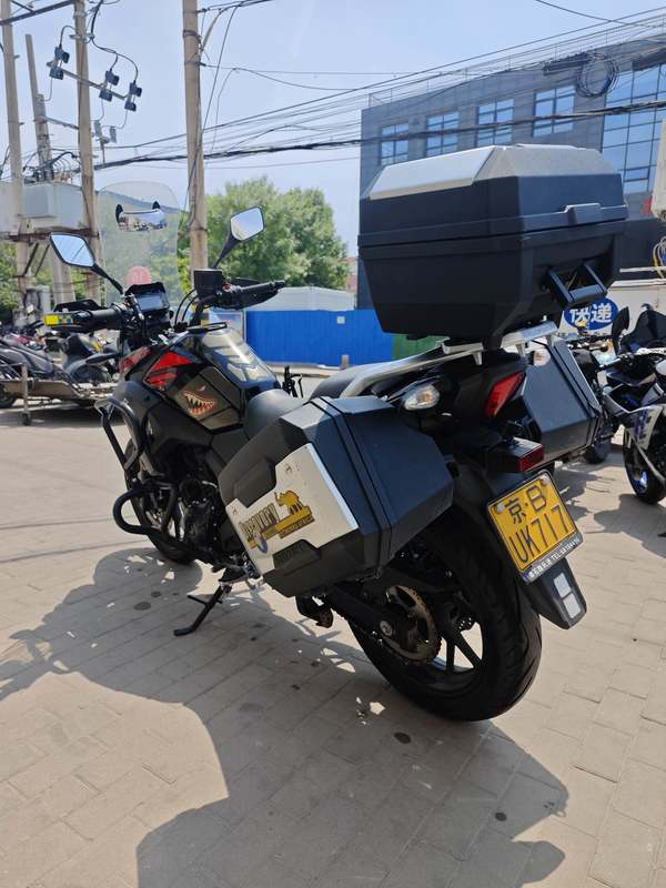 二手豪爵铃木DL250