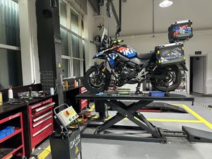 二手豪爵铃木DL250