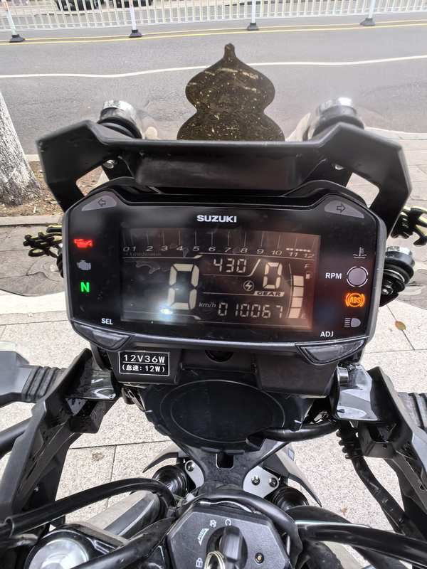 二手豪爵铃木DL250
