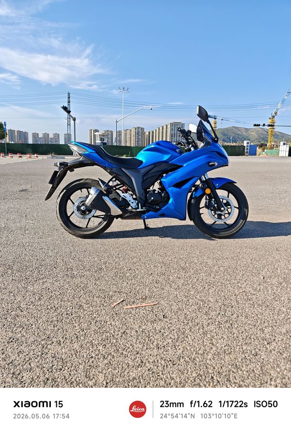 二手济南铃木极客飒 Gixxer 155