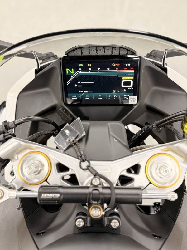 二手春风750SR-S