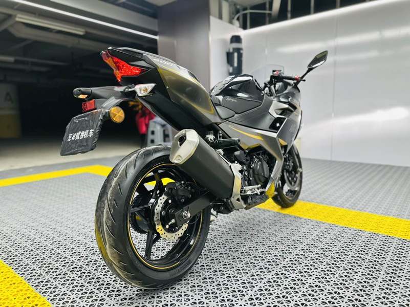 二手川崎Ninja 400