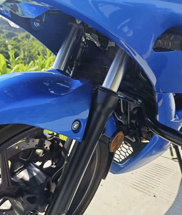 二手济南铃木极客飒 Gixxer 155