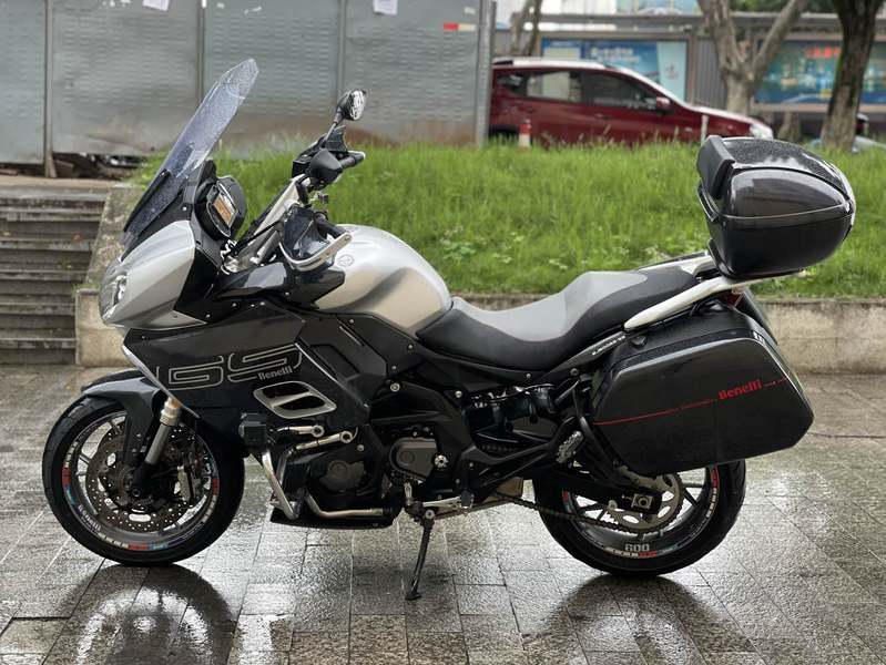 二手贝纳利600GC