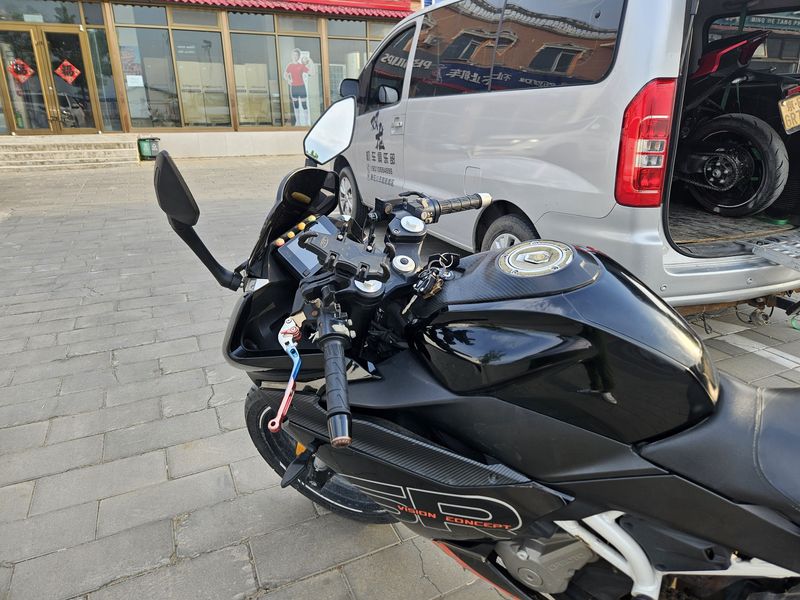 二手春风250SR