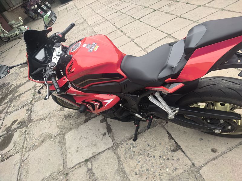 二手本田CBR650R