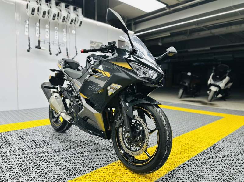 二手川崎Ninja 400
