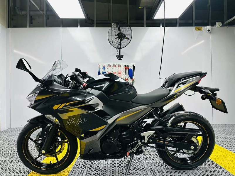 二手川崎Ninja 400