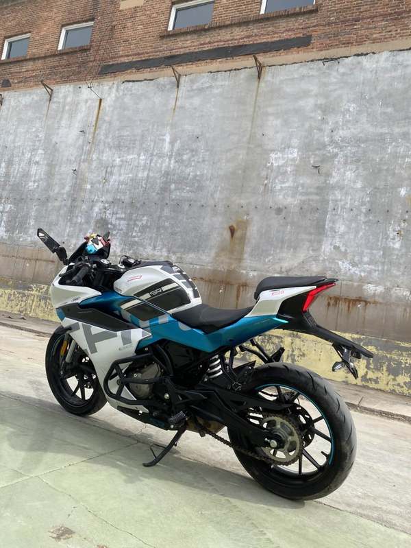 二手春风250SR