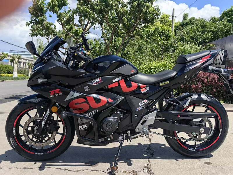 二手豪爵铃木GSX250R