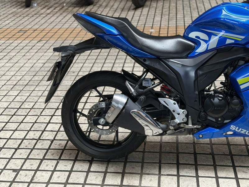 二手济南铃木极客飒 Gixxer 155