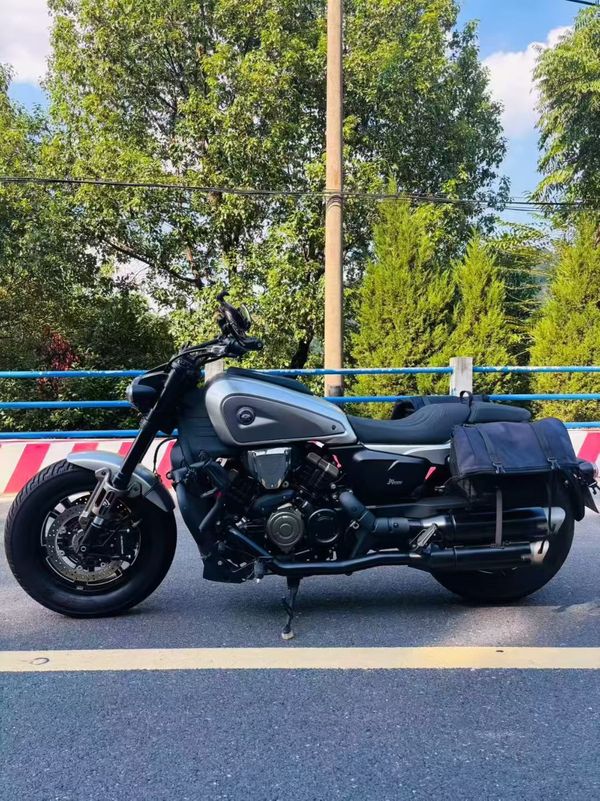二手QJMOTOR闪600