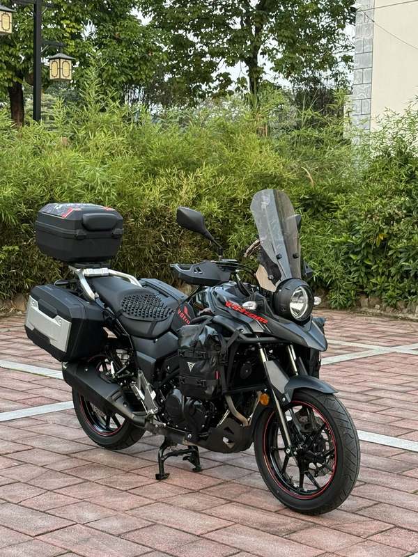 二手豪爵铃木DL250