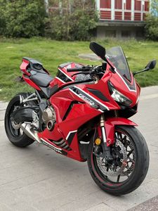 二手本田CBR650R