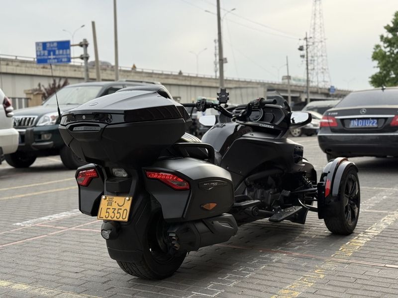 二手庞巴迪Spyder F3 