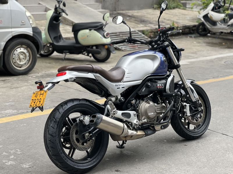 二手QJMOTOR逸550