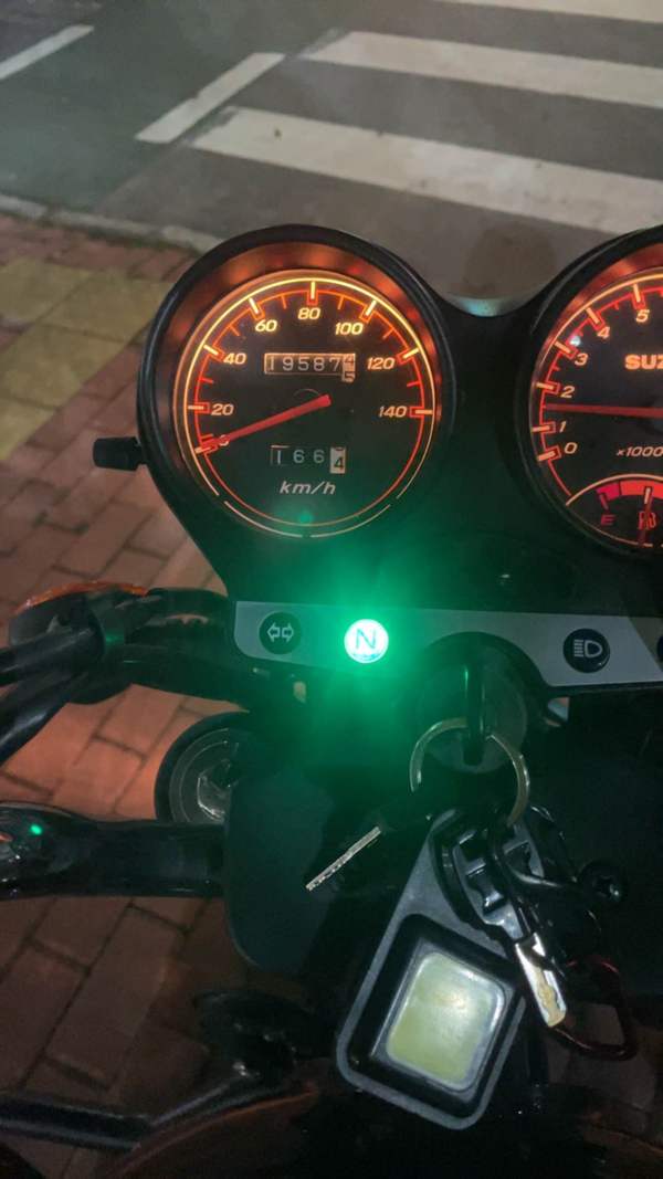二手济南铃木酷飚150