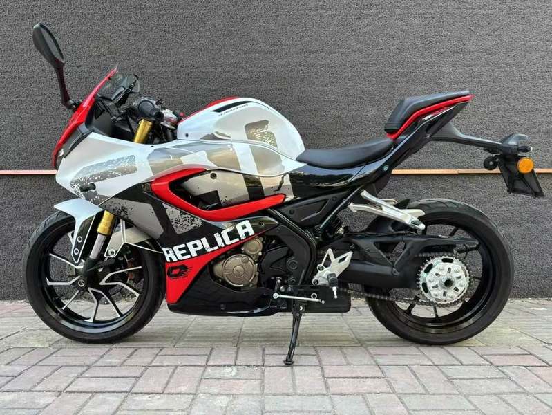 二手QJMOTOR赛250