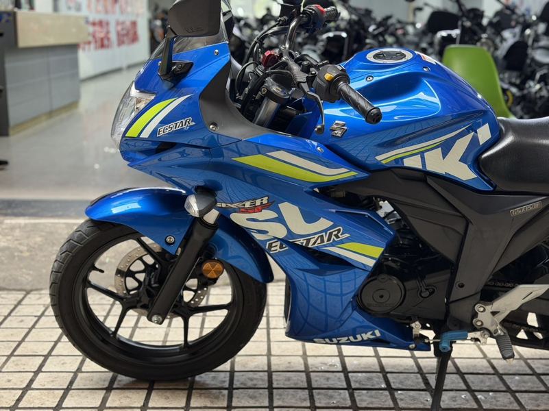 二手济南铃木极客飒 Gixxer 155